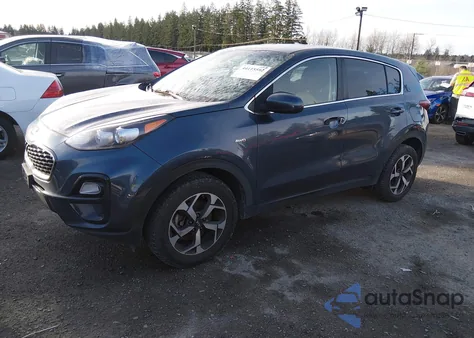2020 Kia Sportage Lx z USA, uszkodzony, nr VIN KNDPMCACXL7681146